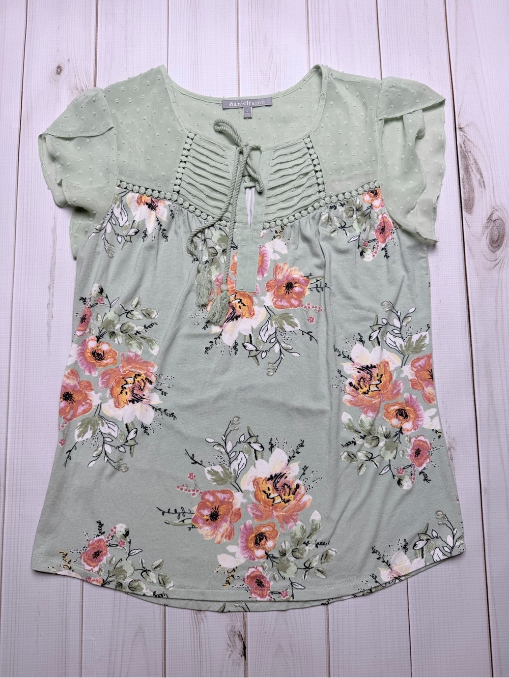 Daniel Rainn Mint Green Floral Pintuck Tie-Front Blouse